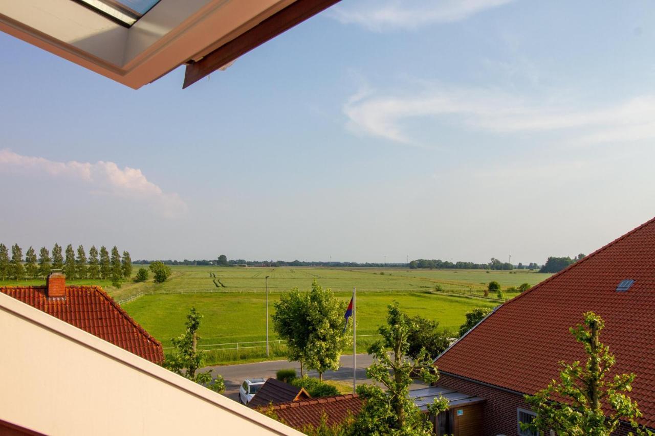 Up Besoeoek - Rapsbluete Mit Infrarotsauna Krummhoern Exterior photo